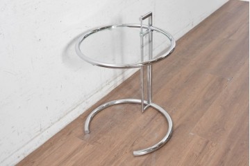 中古　Cassina ixc.(カッシーナイクスシー)取り扱い　ClassiCon(クラシコン)　Eileen Gray(アイリーン・グレイ)　ADJUSTABLE TABLE(アジャスタブルテーブル)　E1027　サイドテーブル　定価約24万円　(R-090823)