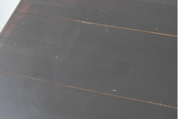 和製アンティーク　大正から昭和初期　大正ロマン　クラシカルな扉意匠を備えた両袖デスク　(R-090825)
