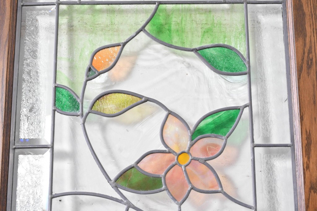 中古　特注品　職人手作り品　タモ材　色彩豊かな植物を描いたステンドグラス入り両開きドア1対(2枚)セット　※ステンド部分に割れあり　(R-090829)