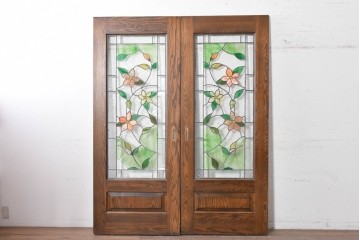 中古　特注品　職人手作り品　タモ材　色彩豊かな植物を描いたステンドグラス入り両開きドア1対(2枚)セット　※ステンド部分に割れあり　(R-090829)