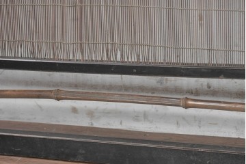 アンティーク建具　昭和初期　竹の横材と帯の透かし彫りを楽しむ夏戸2枚セット　(R-090831)