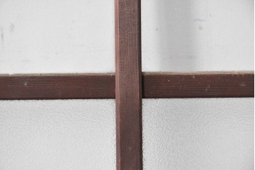 アンティーク建具　昭和期　格子ガラスがレトロな雰囲気を醸す木製ドア1枚　(R-090837)