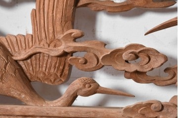 ヴィンテージ建具　昭和後期　鶴と雲を繊細に彫り込んだ躍動感あふれる彫刻欄間2枚セット　(R-090842)