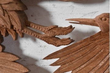 ヴィンテージ建具　昭和後期　鶴と雲を繊細に彫り込んだ躍動感あふれる彫刻欄間2枚セット　(R-090842)