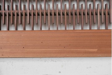 アンティーク建具　大正から昭和初期　規則正しい格子模様が印象的な欄間1枚　(R-090847)
