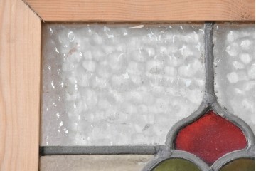 イギリスアンティーク建具　1940年頃　やわらかな色彩が可愛らしいステンドグラスパネル1枚　(R-090848)