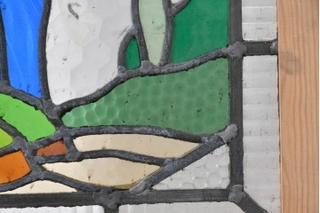 イギリスヴィンテージ建具　1950年頃　鮮やかな色ガラスで風景を描いたステンドグラスパネル1枚　(R-090850)