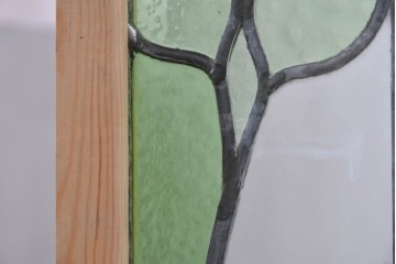 イギリスアンティーク建具　1940年頃　植物を思わせる曲線意匠が軽やかなステンドグラスパネル2枚セット　(R-090852)