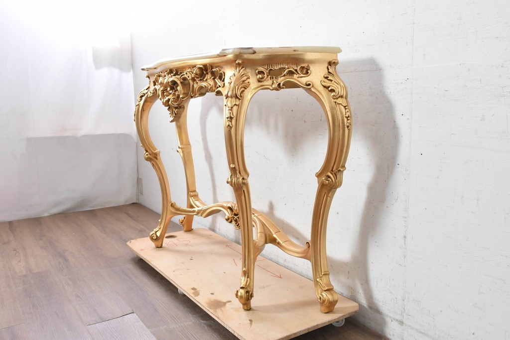 中古　美品　SILIK(シリック)　ロココ調　金彩装飾が華やかなコンソールテーブル　(R-090859)