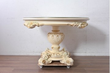 中古　美品　SILIK(シリック)　優美な装飾が目を引くラウンドテーブル　(R-090860)