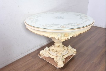 中古　美品　SILIK(シリック)　優美な装飾が目を引くラウンドテーブル　(R-090860)