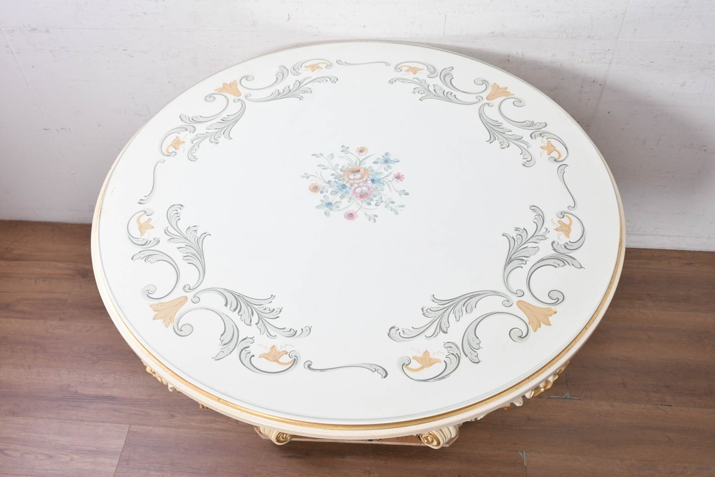中古　美品　SILIK(シリック)　優美な装飾が目を引くラウンドテーブル　(R-090860)