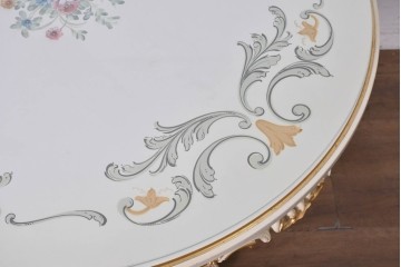 中古　美品　SILIK(シリック)　優美な装飾が目を引くラウンドテーブル　(R-090860)