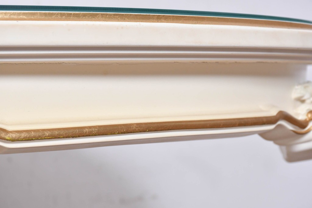中古　美品　SILIK(シリック)　優美な装飾が目を引くラウンドテーブル　(R-090860)