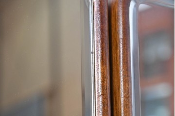 中古　美品　江戸指物の逸品!　欅(ケヤキ)材　豊かな木目と網代編みを楽しめる三面鏡台　定価約100万円　(R-090865)