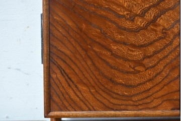 中古　美品　江戸指物の逸品!　欅(ケヤキ)材　豊かな木目と網代編みを楽しめる三面鏡台　定価約100万円　(R-090865)