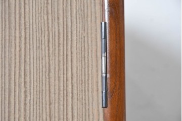 中古　美品　箪笥の松本　並厚　桑材の縁がアクセントを添える総桐箪笥　定価約100万円　(R-090867)