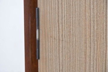 中古　美品　箪笥の松本　並厚　桑材の縁がアクセントを添える総桐箪笥　定価約100万円　(R-090867)