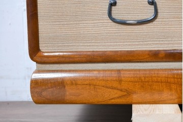 中古　美品　箪笥の松本　並厚　桑材の縁がアクセントを添える総桐箪笥　定価約100万円　(R-090867)