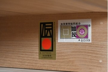 中古　伝統工芸士 田澤謙介作　多段の板盆を備えた端正な加茂桐帯箪笥　(R-090868)