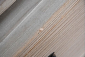 中古　伝統工芸士 田澤謙介作　多段の板盆を備えた端正な加茂桐帯箪笥　(R-090868)