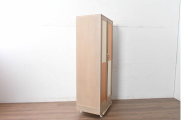 中古　一級技能士 中村和一作　桐材　まるでワードローブのようなモダンな帯箪笥　(R-090869)