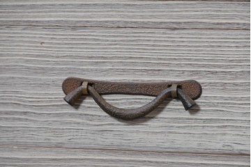 中古　会津松本(會津松本)　引き出し14杯　落ち着いた佇まいの重ね桐箪笥　定価約94万円　(R-090870)