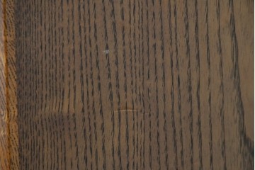中古　美品　江戸指物の逸品!　前面タモ材　漆塗り　引き出し7杯　杢目の表情が際立つ小ぶりなチェスト　定価約60万円　(R-090874)