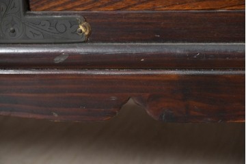 韓国ヴィンテージ　良品　李朝家具　1970年頃　真鍮金具が美しい作りのいい重厚なキャビネット　(R-090875)