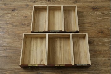 韓国ヴィンテージ　良品　李朝家具　1970年頃　真鍮金具が美しい作りのいい重厚なキャビネット　(R-090875)