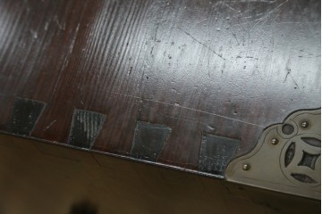 韓国ヴィンテージ　良品　李朝家具　1970年頃　真鍮金具が美しい作りのいい重厚なキャビネット　(R-090875)