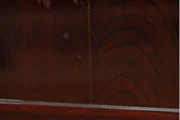 和製ヴィンテージ　昭和後期　美品!!　三方欅(ケヤキ)材　木地呂塗り　龍の金具が力強い仙台箪笥の4段小引き出し　(R-090876)