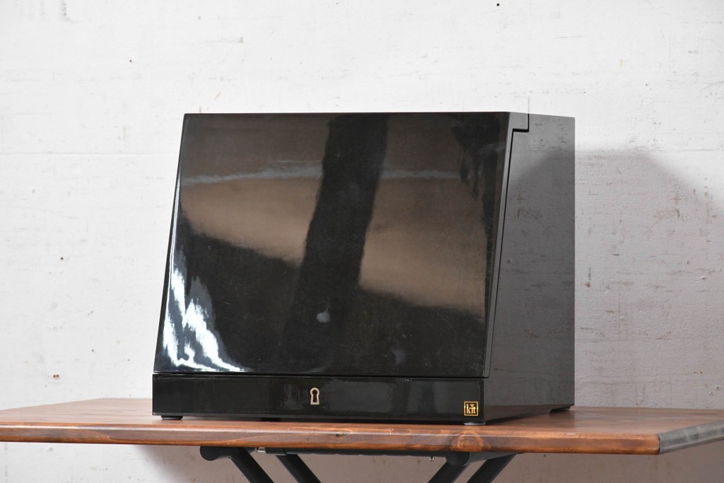 中古　美品　キットファニチュア(KIT FURNITURE)　北谷家具　艶やかな黒色が上品なジュエリーボックス　(R-090877)