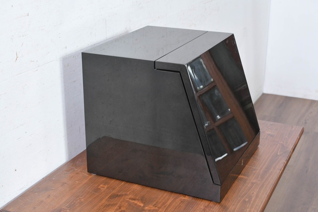 中古　美品　キットファニチュア(KIT FURNITURE)　北谷家具　艶やかな黒色が上品なジュエリーボックス　(R-090877)