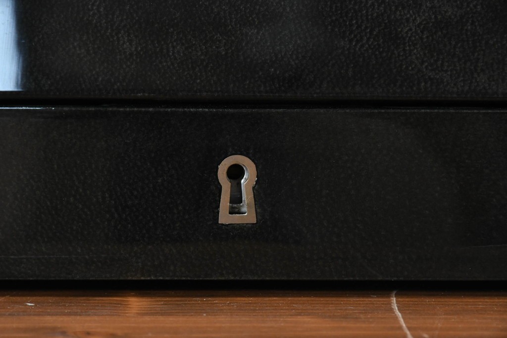 中古　美品　キットファニチュア(KIT FURNITURE)　北谷家具　艶やかな黒色が上品なジュエリーボックス　(R-090877)
