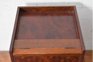 中古　美品　江戸指物の逸品!　タモ材　漆塗り　網代編みと美しい木目を楽しめるコンパクトな鏡台　定価約40万円　(R-090878)
