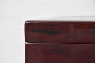 中古　美品　職人手作り工芸品　漆塗り　研ぎ出しで生まれる文様が味わい深い裁縫箱　(R-090880)