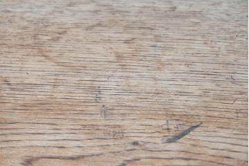 中古　Oak Village(オークヴィレッジ)　オーク材　豊かな木目と端正な木組みが魅力のダイニングテーブル　(R-090882)