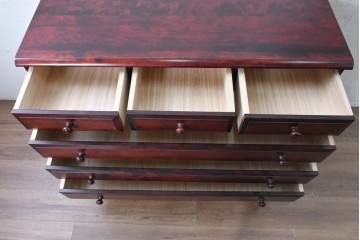 中古　美品　北の匠　山室家具製作所　深みのある色合いが魅力のローチェスト　(R-090885)