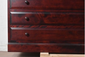 中古　美品　北の匠　山室家具製作所　深みのある色合いが魅力のローチェスト　(R-090885)