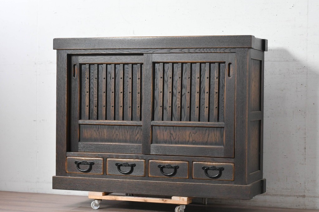 中古　美品　飛騨産業　JAPAN PROVINCIAL(ジャパンプロヴィンシャル)　格子戸の意匠が趣深い帳場箪笥　定価約95万円　(R-090886)