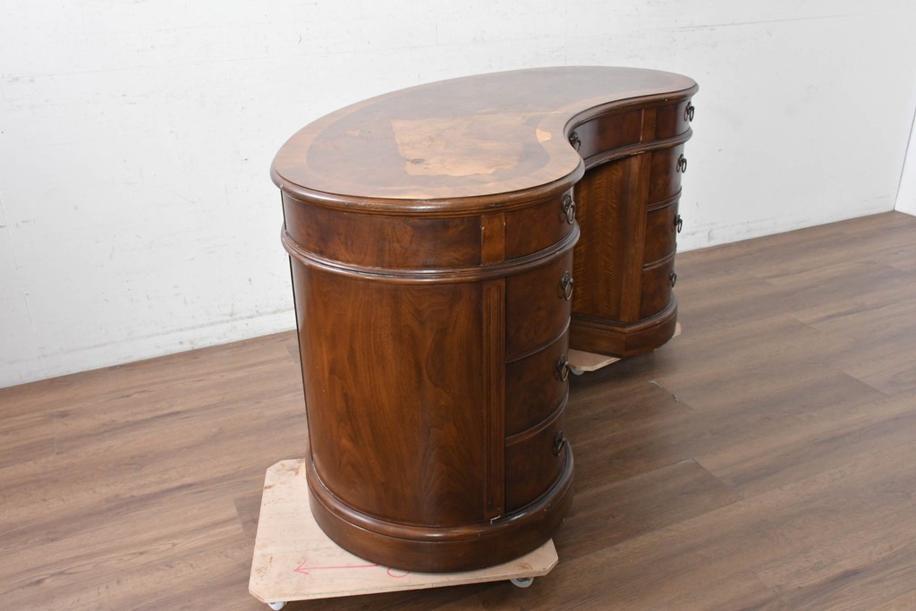 中古　DREXEL HERITAGE(ドレクセルヘリテイジ)　Cameo Classics(キャメオクラシックス)　気品ある曲面フォルムと木目が魅力のキドニーデスク　(R-090887)