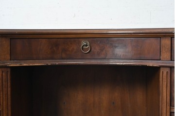 中古　DREXEL HERITAGE(ドレクセルヘリテイジ)　Cameo Classics(キャメオクラシックス)　気品ある曲面フォルムと木目が魅力のキドニーデスク　(R-090887)