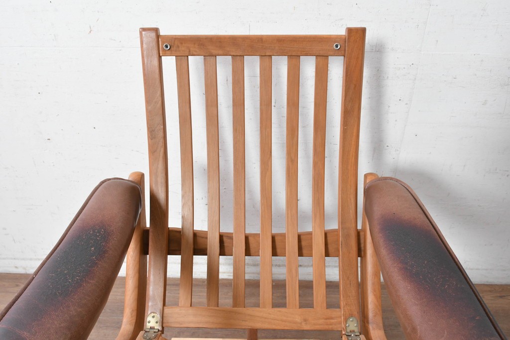【簡易リペア限定品】　北欧ヴィンテージ　ノルウェー　LIED MOBLER(リードボブラー)　ハイバックと回転式の脚部を備えたリクライニングチェア　※革にダメージ有り　(R-090888)