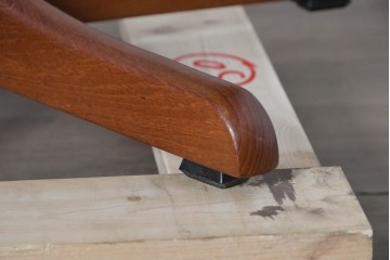 【簡易リペア限定品】　北欧ヴィンテージ　ノルウェー　LIED MOBLER(リードボブラー)　ハイバックと回転式の脚部を備えたリクライニングチェア　※革にダメージ有り　(R-090888)