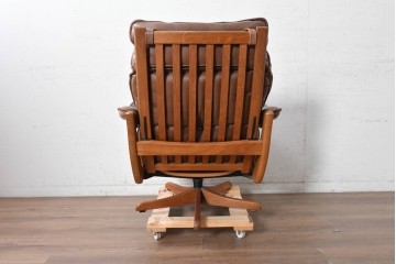 【簡易リペア限定品】　北欧ヴィンテージ　ノルウェー　LIED MOBLER(リードボブラー)　ハイバックと回転式の脚部を備えたリクライニングチェア　※革にダメージ有り　(R-090888)