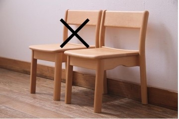 中古　飛騨産業　キツツキ　KF204B　ビーチ材　角に丸みを持たせたやさしいデザインが魅力のキッズスタッキングチェア　(R-090901)