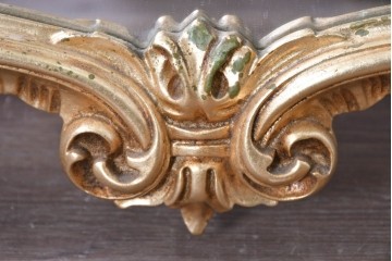 中古　イタリア高級家具　SILIK(シリック)　ロココ調の細やかで豪華な彫刻が見事!　存在感抜群のウォールミラー　(R-090905)