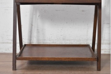 イギリスアンティーク　1920年頃　希少デザイン　オーク材　端正な佇まいの折りたたみ式サービングスタンド　(R-090907)