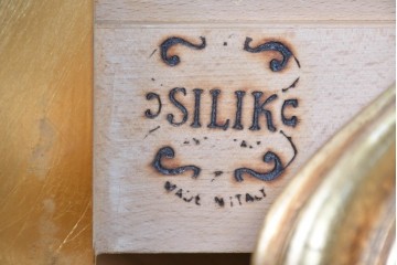 中古　美品　SILIK(シリック)　優美な装飾が華やかなロココ調キュリオケース　定価約220万円　(R-090909)
